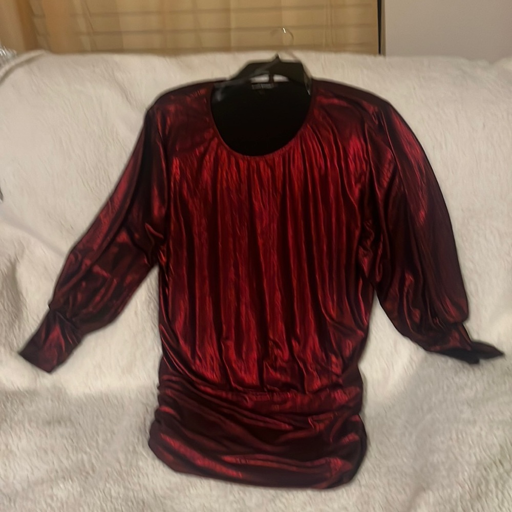 Deep red metallic tunic Ashley Stewart size 14/16. Ruched bottom covers the hips